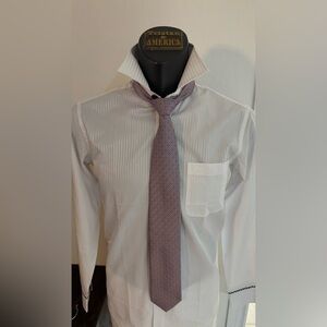 Ermenegildo Zegna
Ermenegildo Zegna Lavender
Floral Men's Tie